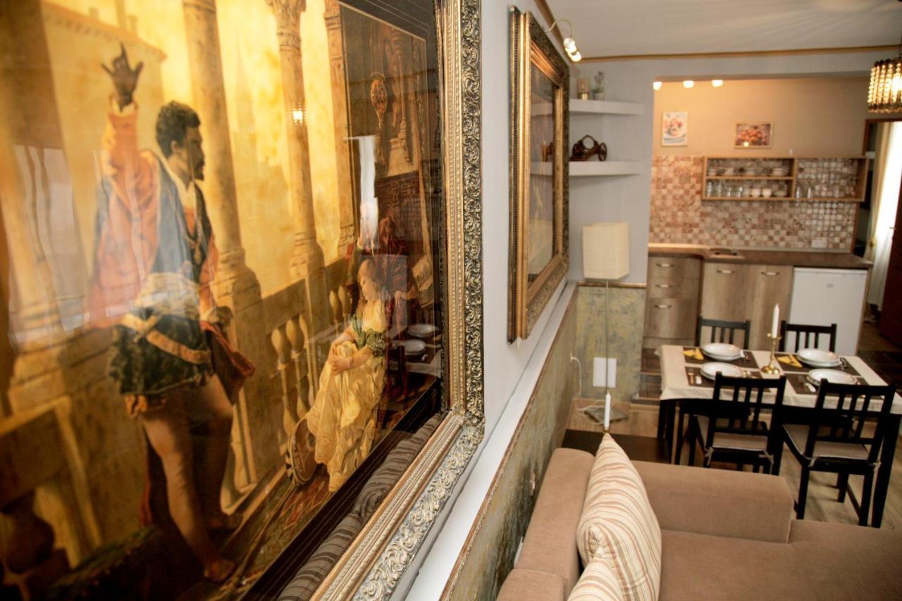 Vintage Apartment - Ultracentral, 2 Dormitoare Sighişoara Buitenkant foto