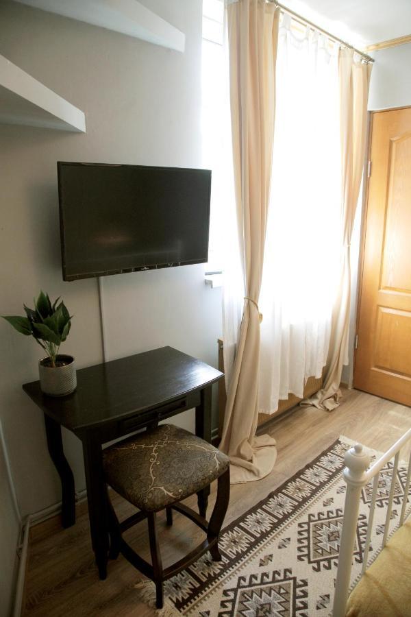Vintage Apartment - Ultracentral, 2 Dormitoare Sighişoara Buitenkant foto