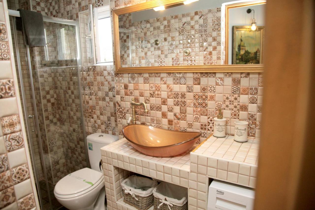 Vintage Apartment - Ultracentral, 2 Dormitoare Sighişoara Buitenkant foto